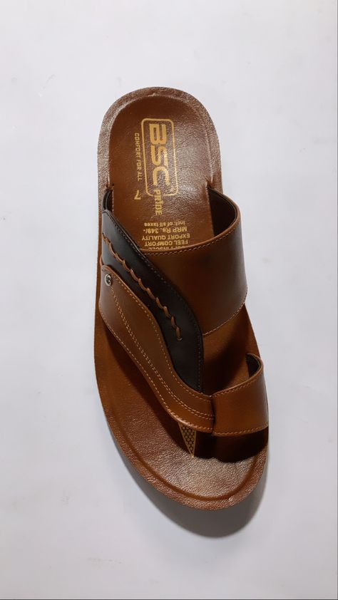 Men Leather Sandals Fashion, Mule Shoes Outfit, Pu Slippers, Casual Leather Sandals, Moon Shoes, Mens Sandals Fashion, Leather Slippers For Men, Shoes Heels Classy, Mens Leather Sandals