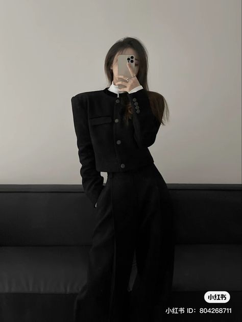 Elegant Pants Outfit, Elegant Pants, Elegant Outfit Classy, Elegant Pant, Uni Outfits, Korean Casual Outfits, Modest Fashion Outfits, Modern Outfits, Casual Style Outfits