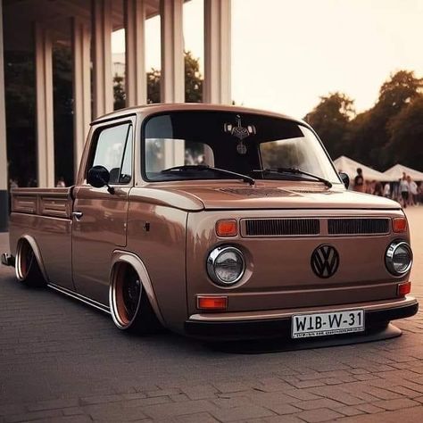 All Posts • Instagram Vw Rat Rod, Volkswagen Squareback, Kombi Pick Up, Carros Vw, Vw Pickup, Coe Trucks, Vw Type 3, Combi Volkswagen, Volkswagen Karmann Ghia