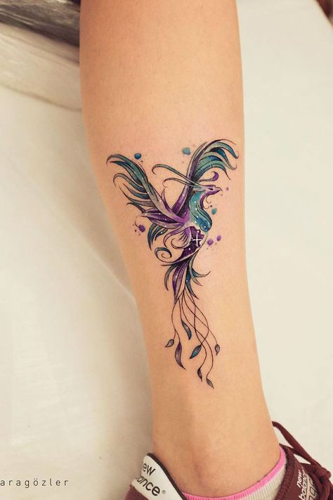 Beautiful Galaxy Phoenix Tattoo On Leg #legtattoo #galaxytattoo #galaxyphoenix Tato Phoenix, Font Tato, Phoenix Tattoo Feminine, Small Phoenix Tattoos, Phönix Tattoo, Tattoo Diy, Phoenix Tattoo Design, Cat Tattoos, Inspiration Tattoos