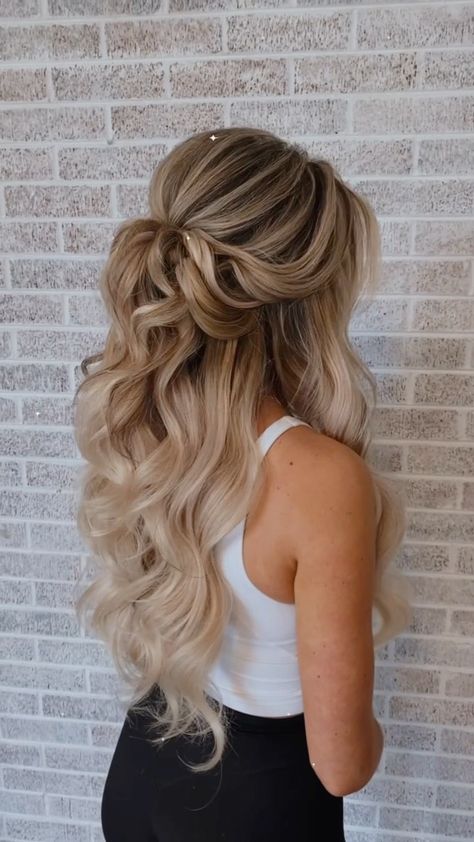 Up And Down Wedding Hairstyles, Long Blond Wedding Hairstyles, Wedding Hairstyles For Curtain Bangs, Part Up Wedding Hair, Wedding Hairstyles For Extensions, Boho Wedding Hair Down Side Part, Bridal Hair Half Up Fishtail, Wedding Hair For Blondes Brides, Wedding Hairstyles Winter