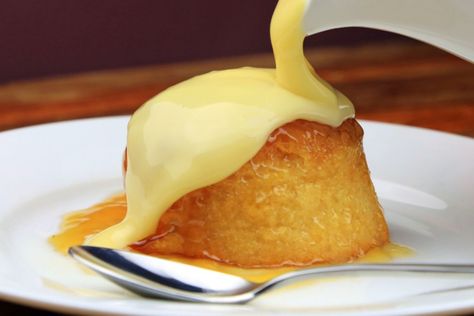 Easy treacle syrup sponge pudding - Netmums Treacle Sponge Pudding, Syrup Sponge Pudding, Sponge Pudding Recipe, Syrup Sponge, Treacle Sponge, Sponge Pudding, British Desserts, Mug Cake Microwave, Frozen Custard