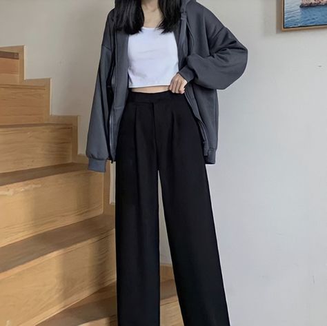 outfit, aesthetic, fashion, comfy, style Comfy Dressy Outfits, Loose Pants Outfit, Pants Outfit Casual, Party Pants, Outfit Aesthetic, Loose Pants, Dressy Outfits, Formal Outfit, Work Experience