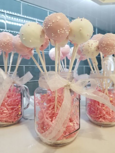 Cake Pop Presentation, Pink Desserts Aesthetic, Boho Cakepops, Cake Pops Recipe Easy, Birthday Cake Healthy, Protein Cake Pops, Healthy Cake Pops, Snacks Low Calorie, Baby Shower Nena