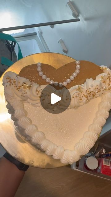 TeylorMadeCakes LLC on Instagram: "Watch me decorate this bride heart cake! #cakedecorating #heartcakecutting #customcakes #heartcake #bridecake #caketok #baking #customcakes" Bridal Shower Heart Cake, Pearl Bridal Shower, Wedding Dress Cookies, Brides Cake, Heart Engagement, Wedding Dress Cake, Heart Shaped Cakes, Bridal Shower Cake, Engagement Cakes