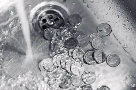 How to Clean Old Coins (Without Damaging Them) - Oh So Spotless How To Clean Coins, Rare Coins Worth Money, Coins Worth Money, Coin Worth, Old Coins, Rare Coins, Cleaning Products, Clean Up, Coin