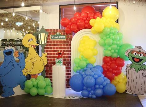 Sesame Street Birthday Backdrop, Sesame Street Backdrop, Elmo Birthday Party Boy, Sesame Street Birthday Cakes, Sesame Street Cake, Elmo Birthday Party, Sesame Street Birthday Party, Elmo Party, Sesame Street Party