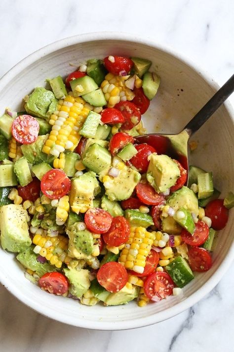 Corn Tomato Avocado Salad with Cucumbers - Skinnytaste Corn Tomato Avocado Salad, Tomato Avocado Salad, Corn Avocado, Tomato Avocado, Avocado Tomato Salad, Avocado Tomato, Skinny Taste Recipes, Food Tasting, Nutrition Health