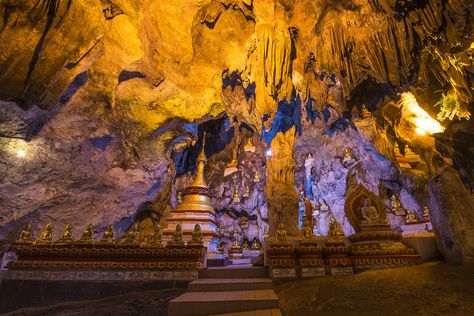 Pindaya, Myanmar Art, Myanmar Travel, Buddhist Temple, Co Design, Famous Places, Design Photo, Pilgrimage, Myanmar