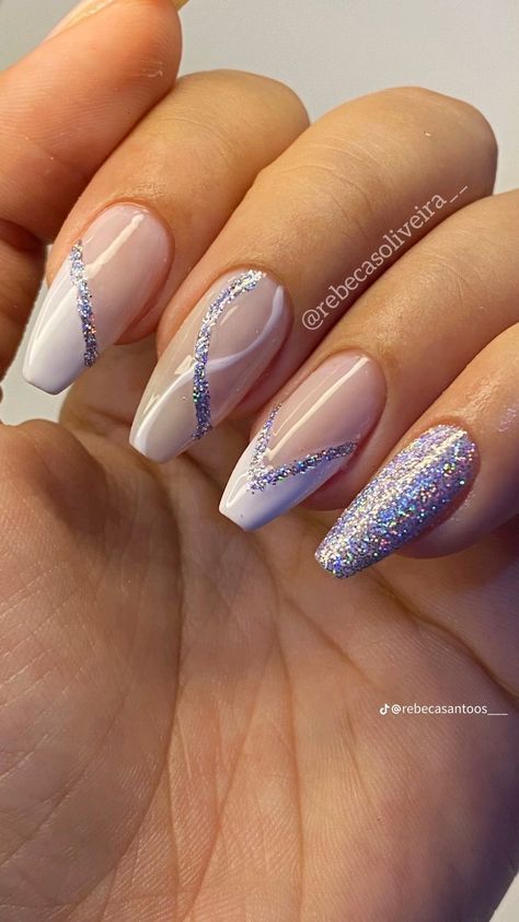 nail art New Yrs Nails, Sliver Nails, Nail Art Wheel, Luminous Nails, Bride Nails, Sparkly Nails, Beach Nails, Prom Nails, Types Of Nails