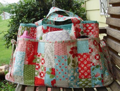 Diaper Bag Pattern Free, Diaper Bag Pattern, Diy Diaper Bag, Stella Bag, Bag Pattern Free, Nappy Bag, Quilted Tote Bags, Baby Diaper Bags, Diaper Bag Backpack