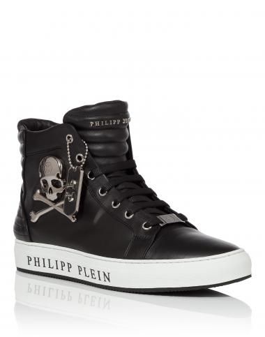 Philipp Plein Men's Shoes: Classic Shoes, Boots, Sneakers for Men | Philipp Plein Luxury Men's Skate Shoes With Studded Outsoles, Luxury Black Men's Skate Shoes, Philip Plein Shoes, Philipp Plein Sneakers, Philipp Plein Shoes, Nike Sb Shoes, Phillip Plein Sneakers, Top Shoes For Men, Philip Plein