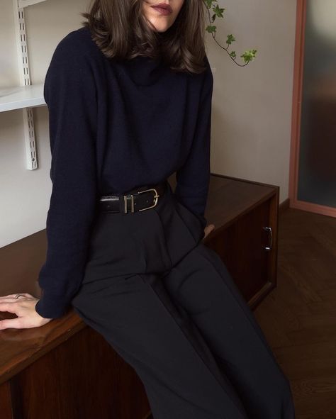 Adrette Outfits, Elegantes Outfit Frau, Paris Mode, Casual Day Outfits, Stil Inspiration, Stylish Work Outfits, Ținută Casual, Elegantes Outfit, Casual Work Outfits