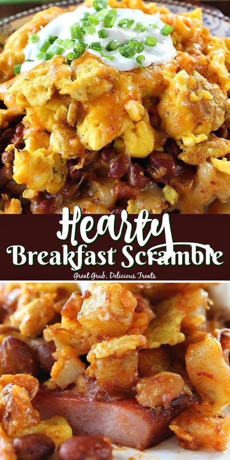 This Hearty Breakfast Scramble is loaded with ham, potatoes, chili, scrambled eggs, cheese and then topped off with sour cream and chives. #breakfast #eggs #scrambledeggs #delicious #greatgrubdelicioustreats Weight Watcher Breakfast, Ham Potatoes, Breakfast Eggs Scrambled, Casserole Healthy, Breakfast Scramble, Outdoor Cooking Recipes, Mexican Breakfast Recipes, Breakfast Eggs, Breakfast Bites