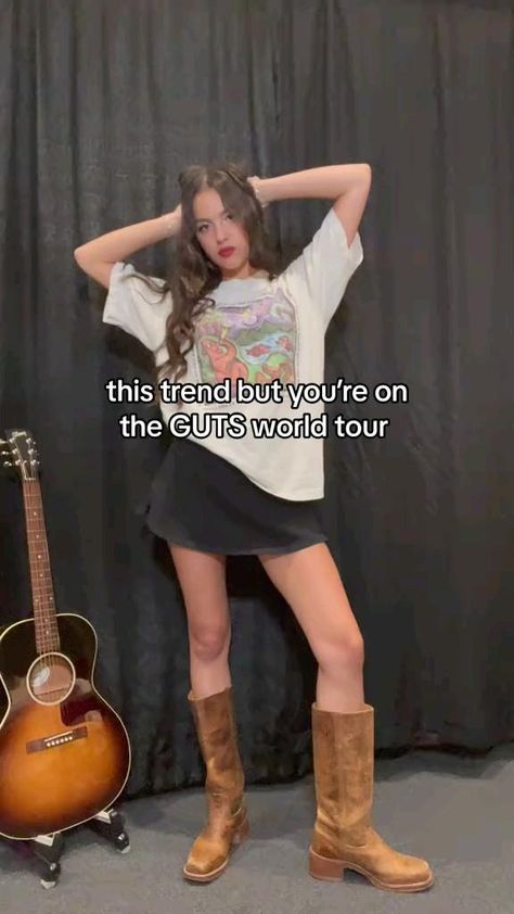 olivia rodrigo vídeos olivia rodrigo tiktok olivia rodrigo guts world tour guts tour Olivia Song, Olivia Lyrics, Olivia + Core + Aesthetic, Mexican Girl, Singing Videos, + Core + Aesthetic, Olivia Rodrigo, Sabrina Carpenter, World Tour