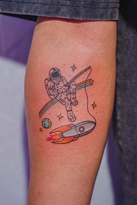 The Best Space Tattoo Ideas Planet Balloons Tattoo, Space Tattoo Ideas, Space Tattoo Sleeve, Outer Space Tattoos, Cosmos Tattoo, Space Tattoos, Astronaut Tattoo, Universe Tattoo, Galaxy Universe