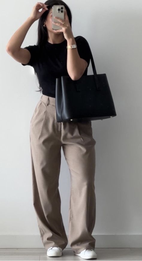 Easy Formal Outfits For Women, Luxury Look Outfit Woman, Stylish Work Outfits 2024 Summer, Real Estate Outfits For Women Casual, Buisness Casual Woman’s, Well Dressed Women Classy Casual Outfit, Khaki Slacks Outfit Women, Wedding Rehearsal Outfit Bridesmaid, Chic Style Outfits Classy