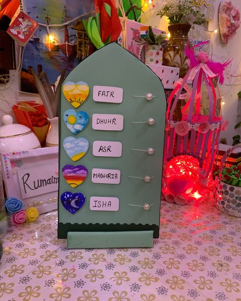 Diy Namaz Tracker 💝✨ @rumaima__palette #namaztracker #tracker #post #diy#craft##artist Namaz Tracker, Diy Paper Crafts Decoration, Paper Crafts Diy, Diy Paper, Happy Birthday, Paper Crafts, Birthday, Quick Saves