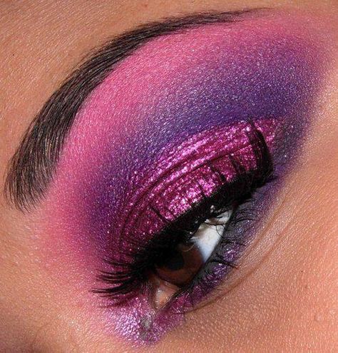 Cheshire Cat Makeup, Cheshire Cat Costume, Eyeshadow Designs, Make Carnaval, Drag Make-up, Cat Eye Makeup, Vibrant Eyes, Purple Eyeshadow, Cat Costume