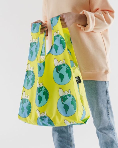 Baggu Reusable Bag, Reusable Bags Design, 2024 Bags, Baggu Duck Bag, Duck Tote, Purse Sewing, Baby Tote Bag, Baby Snoopy, Baggu Bags