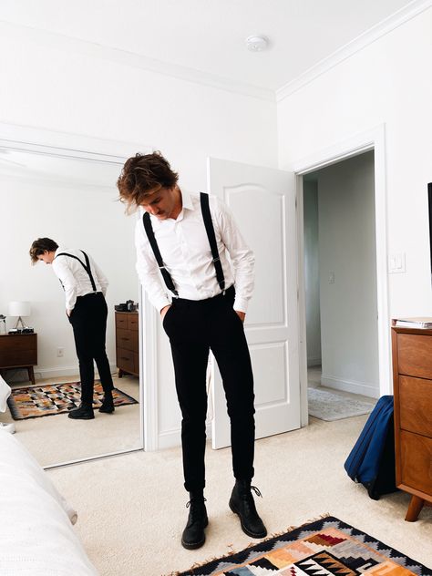 Dr Martens With Suit Men, Formal Outfits With Doc Martens, Dr Martens Suit Men, Men’s Black Wedding Attire, Dr Martens Wedding Outfit, Dr Martens Men Outfit Formal, Suit With Doc Martens Men, Dr Martens Formal Outfit, Black Suit With Suspenders