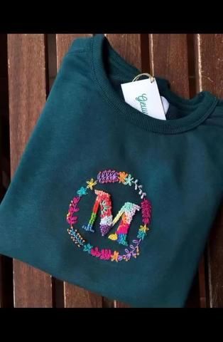 The Letter M, Clothes Embroidery Diy, Diy Embroidery Designs, Embroidery Tshirt, Diy Embroidery Patterns, Basic Embroidery Stitches, Handmade Embroidery Designs, Hand Embroidery Projects, Pola Sulam