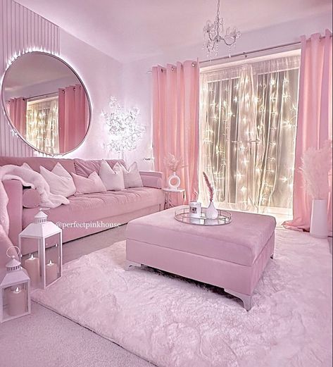 pink-home-decor16 Pink And White Apartment Aesthetic, Pink Apartment Decor, Light Pink Decor, Pink Apartment, Pink Rooms, Barbie Dreamhouse, Pink Furniture, Pink Living Room, Cute Bedroom Ideas