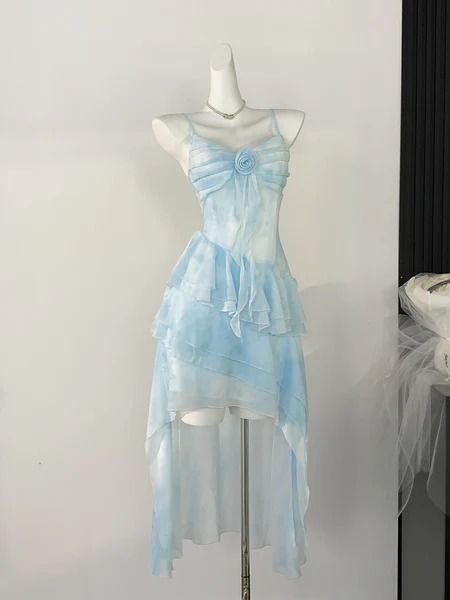 Ice Extract Sea Salt Pure Desire Sweet Waist Holiday Suspender Dress – Ncocon Blue Dresses Aesthetic, Ice Themed Outfit, Blue Outfits Aesthetic, Ice Outfit, Light Blue Outfit, Ice Dress, Ice Blue Dress, Sea Dress, Fashion Jobs