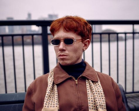 Musician Artwork, King Krule, Band Wallpapers, King Of Hearts, Mens Outfit Inspiration, Men Fits, White Boys, Free Prints, Album Art