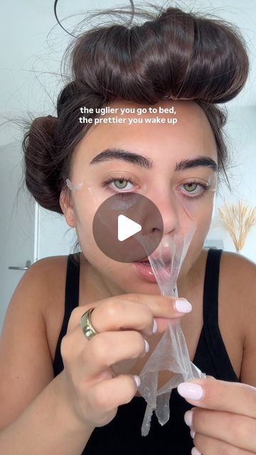 giorgina juanita on Instagram: "the morning shed 🧴🫧

products:
@aprilskin peel off mask
@elemis pro collagen marine cream
@elemis pro collagen eye masks

#selfcare #skincare #overnightblowout #morningroutine" Morning Shed, Giorgina Juanita, Best Peel Off Mask, Selfcare Skincare, Mask Cream, Elemis Pro Collagen, Overnight Mask, Peel Off Mask, Eye Masks