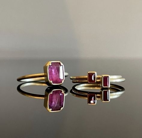 Rectangular Stone Ring, Gabriella Kiss, Ruby Rings, Ruby Ring, Stone Settings, Stone Ring, Making Jewelry, Emerald Cut, Stone Jewelry