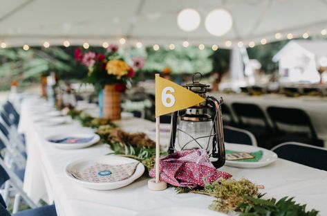 Flag Table Numbers, Glamping Dinner, Camp Wedding Ideas, Camping Wedding Theme, Camping Themed Wedding, Moonrise Kingdom Wedding, Campsite Wedding, Thrifted Wedding, Nature Cake