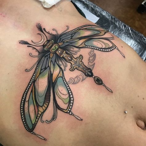 Traditional Dragonfly Tattoo, Hills Tattoo, Art Nouveau Tattoo, Nouveau Tattoo, Tattoo Henna, More Tattoo, Dragonfly Tattoo, Art Decor Diy, Traditional Tattoo Flash