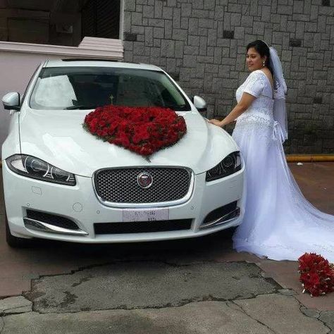 Wedding Car Decor, Wedding Car Deco, Decoration With Flowers, Just Married Car, Bridal Car, Wedding Reception Planning, Wedding Hall Decorations, Wedding Car Decorations, Indian Groom Wear