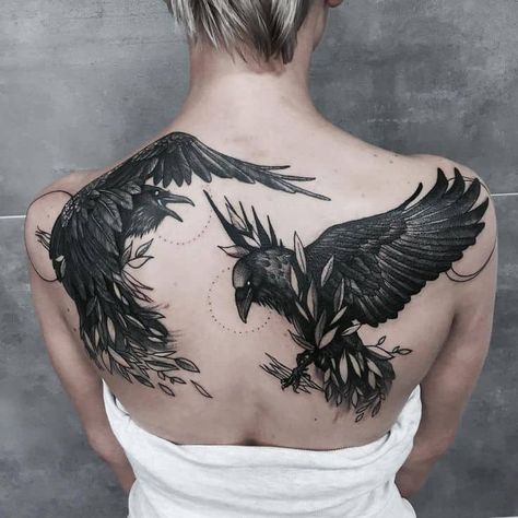 Leg Tattoos Design, Animal Tattoos For Women, Bird Tattoos For Women, Black Bird Tattoo, Maori Tattoos, Crow Tattoo, Flower Tattoo Shoulder, Raven Tattoo, Black Birds