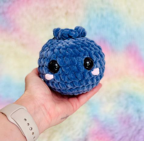 Blueberry! Easy Crochet Pattern – yarnybox Free Crochet Blueberry Pattern, Crochet Blueberry Amigurumi Free Pattern, Crochet Blueberry Pattern Free, Blueberry Crochet Free Pattern, Crochet Blueberry Pattern, Blue Yarn Crochet Projects, Quick And Easy Amigurumi Free Pattern, Crochet Stuffed Animals Easy, Amigurumi Blueberry