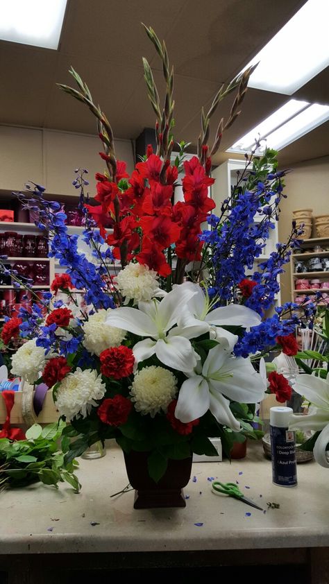 Red white and blue flower arrangements White And Blue Flower Arrangements, Altar Flower Arrangements, Patriotic Flower Arrangements, Flower Arrangements For Weddings, Blue Flower Arrangements, Patriotic Flowers, July Flowers, Altar Flowers, Large Flower Arrangements