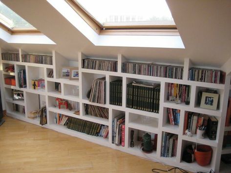 Modular Furniture Design, Modular Bookshelves, Attic Bedroom Storage, Attic Bedroom Designs, Loft Storage, Attic Design, Attic Bedrooms, Attic Spaces, Attic Remodel