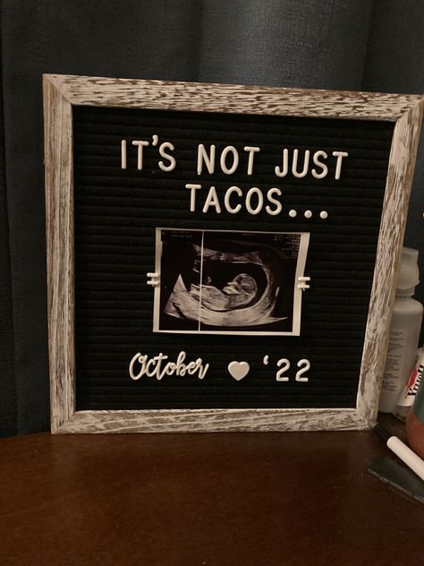 Cute Pregnancy Announcement For Parents In Spanish, Baby Announcement Single Mom, Mexican Baby Announcement, Easy Baby Announcement Ideas, Accidental Pregnancy Announcement, Single Pregnancy Announcement, Desert Pregnancy Announcement, Teen Pregnancy Announcement, Cute Announcements Pregnancy