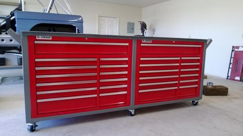 WorkBench/Toolbox build Toolbox Workbench, Harbor Freight Tool Box Ideas, Harbor Freight Tool Box, Custom Tool Boxes, Gladiator Garage, Garage Workshop Layout, Woodworking Shop Plans, Mobile Workbench, Harbor Freight Tools