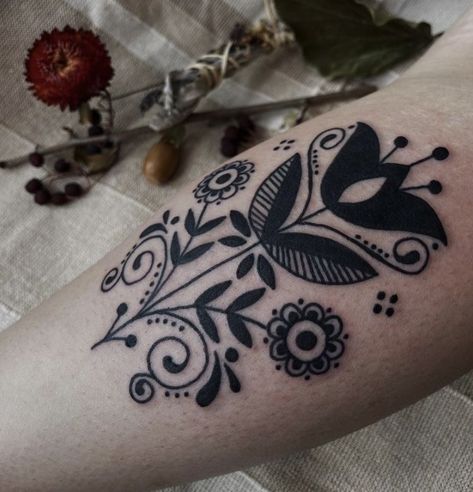 Czech Folk Art Tattoo, Traditional Swedish Tattoo, Traditional Folk Flower Tattoo, Polish Tattoos For Women, Russian Folk Tattoo, Russian Folk Art Tattoo, Folk Art Bird Tattoo, Polish Pottery Tattoo, Swedish Folk Art Tattoo