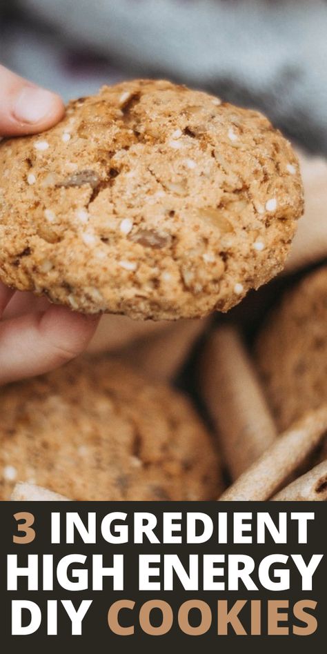 Healthy 3 Ingredient Oats And Banana Cookies Healthy 3 Ingredient Recipes, Banana Cookie Recipe, Healthy Oatmeal Cookies, Low Calorie Recipes Dessert, Low Calorie Dessert, 3 Ingredient Recipes, Banana Cookies, Low Sugar Diet, Healthy Oatmeal