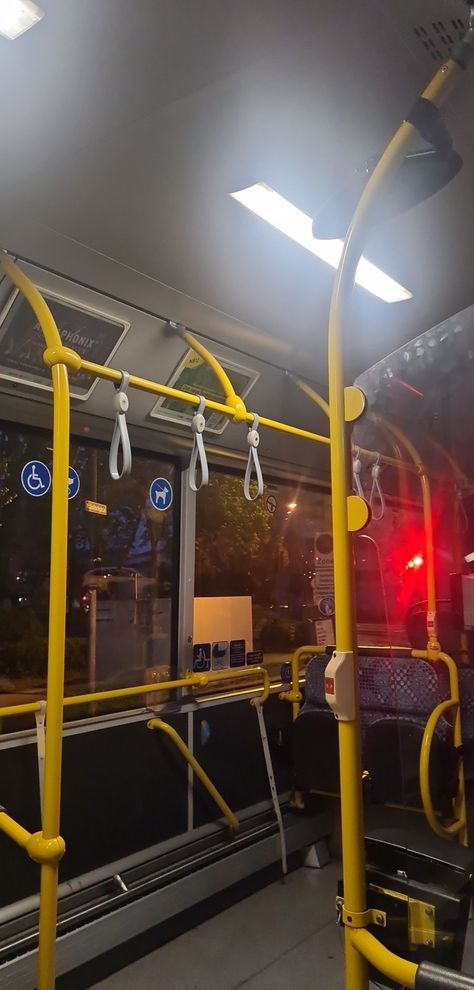 Bus Aesthetics, Bus Station Aesthetic, Night Traffic Aesthetic, City Bus Aesthetic, Night Bus Aesthetic, Late Night Bus Ride, Traffic Light Aesthetic, Bus Ride Aesthetic, Traffic Wallpaper