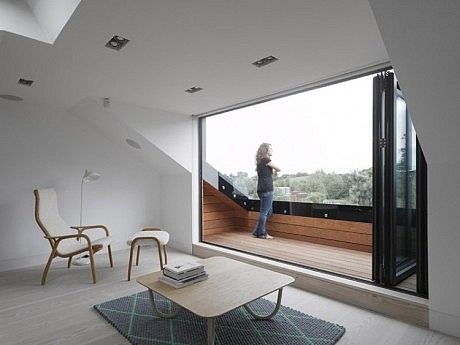 Payne House by Paul Archer Design Loft Conversion Balcony, Loft Dormer, Archer Design, Loft Conversion Bedroom, Dormer Loft Conversion, Attic Bedroom Designs, Attic Loft, Attic Apartment, Attic Bedrooms