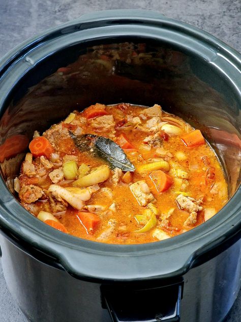 Slow Cooker Pork Casserole, Pork Casserole Recipes, Spaghetti With Ground Beef, Pork Casserole, Slow Cooker Recipes Pork, Chicken Shawarma Recipe, Chicken Tikka Masala Recipes, Shawarma Recipe, Crockpot Recipes Beef