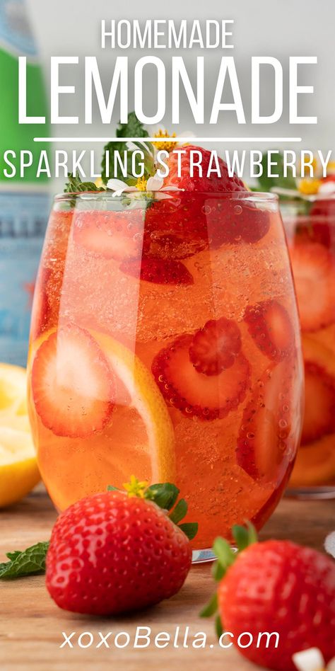 Homemade Summer Drinks, Sparkling Strawberry Lemonade, Lemonade Strawberry, Easy Spring Recipes, Homemade Strawberry Lemonade, Strawberry Lemonade Recipe, Sparkling Lemonade, Summer Lemonade, Sweet Potato Kale