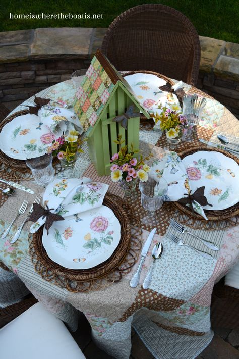 Butterfly Luncheon, An Invitation to the Garden  www.tablescapesbydesign.com https://www.facebook.com/pages/Tablescapes-By-Design/129811416695 Brunch Table Setting, Butterfly Meadow, Lenox Butterfly Meadow, Butterfly Table, Tafel Decor, Brunch Table, Beautiful Tablescapes, Spring Brunch, Spring Tablescapes