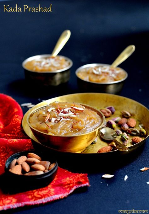 kada Prashad How To Make Halwa, Semolina Dessert, Sooji Halwa, Dessert Mix, Indian Dessert Recipes, Instant Recipes, Indian Desserts, Wheat Flour, Travel Food