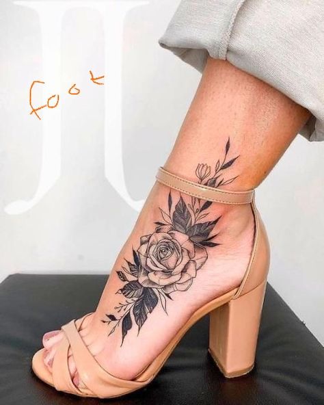 Ankle Foot Tattoo, Cute Foot Tattoos, Tato Minimal, Black Sunflower, Rose Tattoos For Women, Circle Flower, Anklet Tattoos, Foot Tattoos For Women, Tattoos For Women Flowers