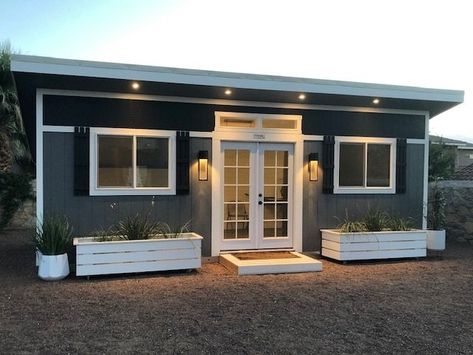 Jenae and Herb's Studio Solution - Tuff Shed Workspace Home Office House Shed Interior, Office Sheds Backyard, He Shed Ideas, Guest House Shed, 10x20 Shed, Gym Shed, Office Shed, Granny Pod, Shed Office